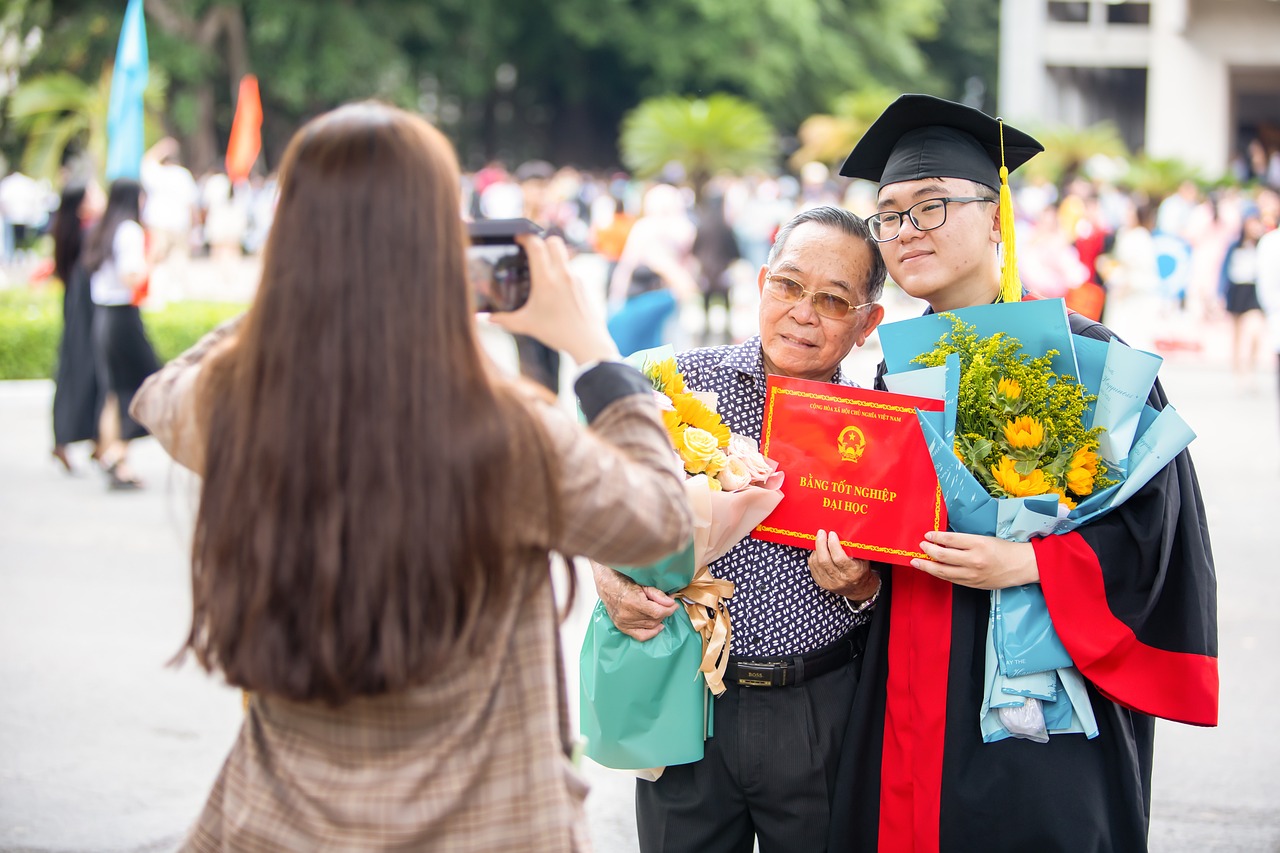 University of Glasgow Undergraduate Excellence Scholarships for 2024