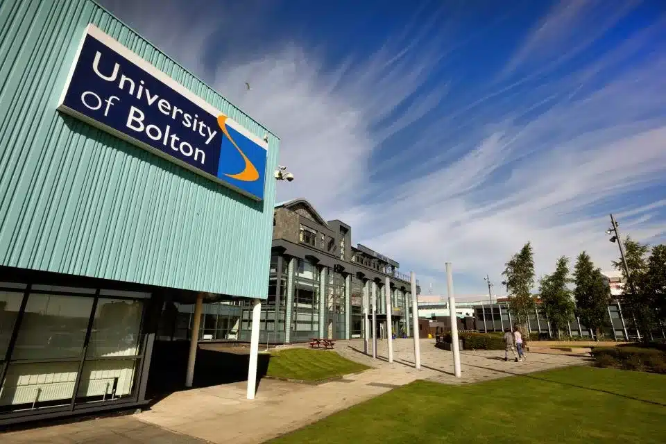 2023–2024 Bolton University Trustee Scholarship