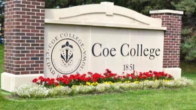 2024 Coe College Global Leadership Full-tuition Scholarship